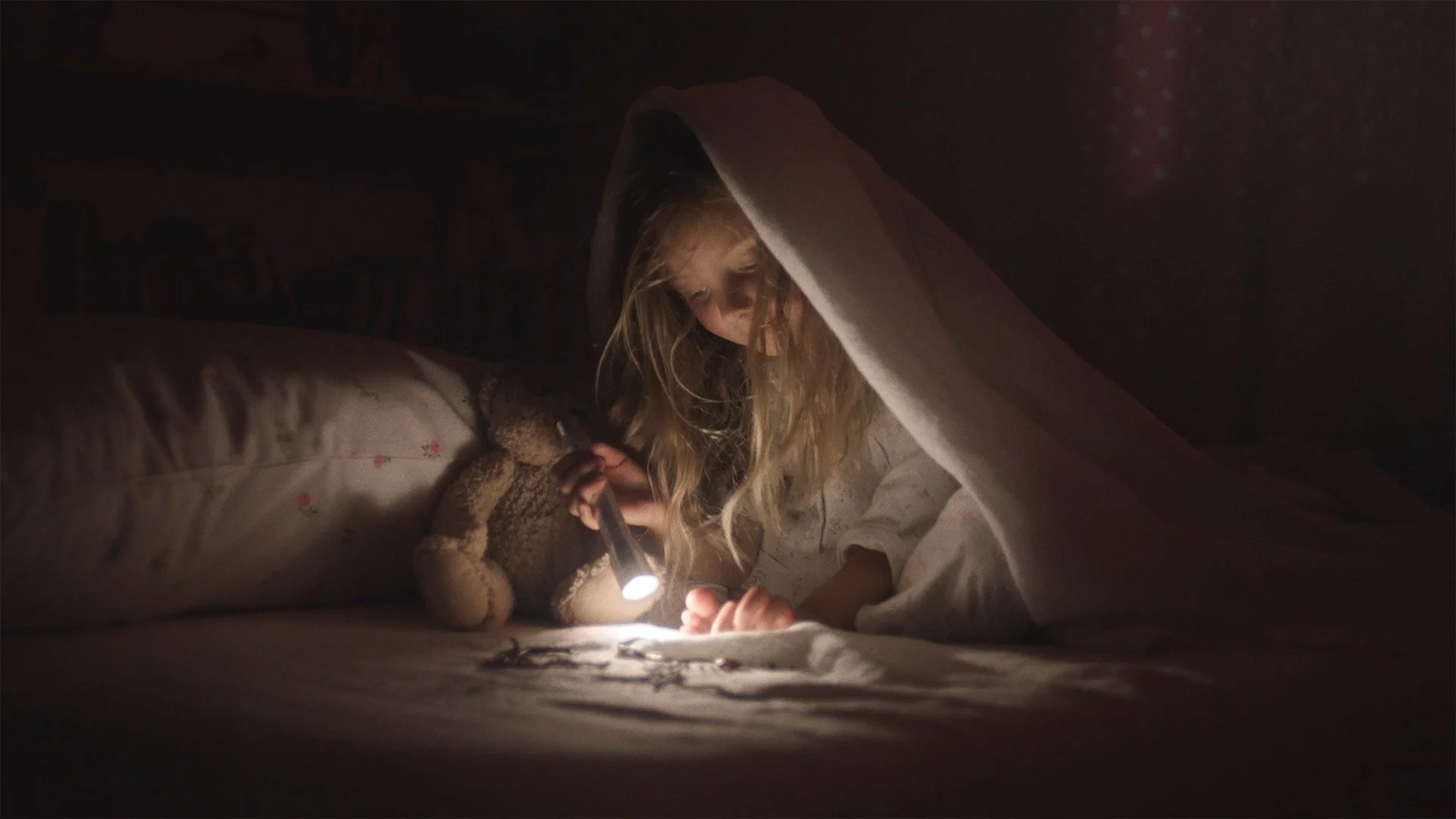 Clarks Wonder of Wisdom Campaign